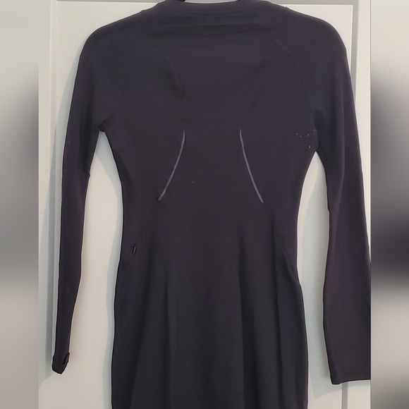 Lululemon / 4 / Luon Long Sleeve Bodycon Dress - Picture 5 of 5